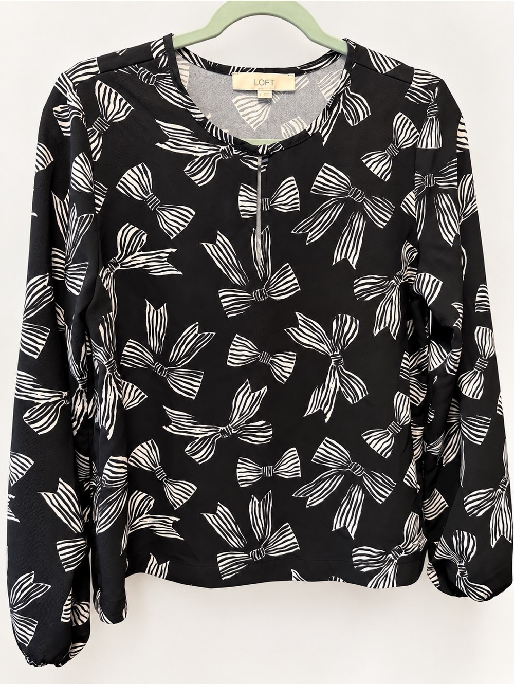 LOFT Black & White Bow Print Long Sleeve Blouse Small